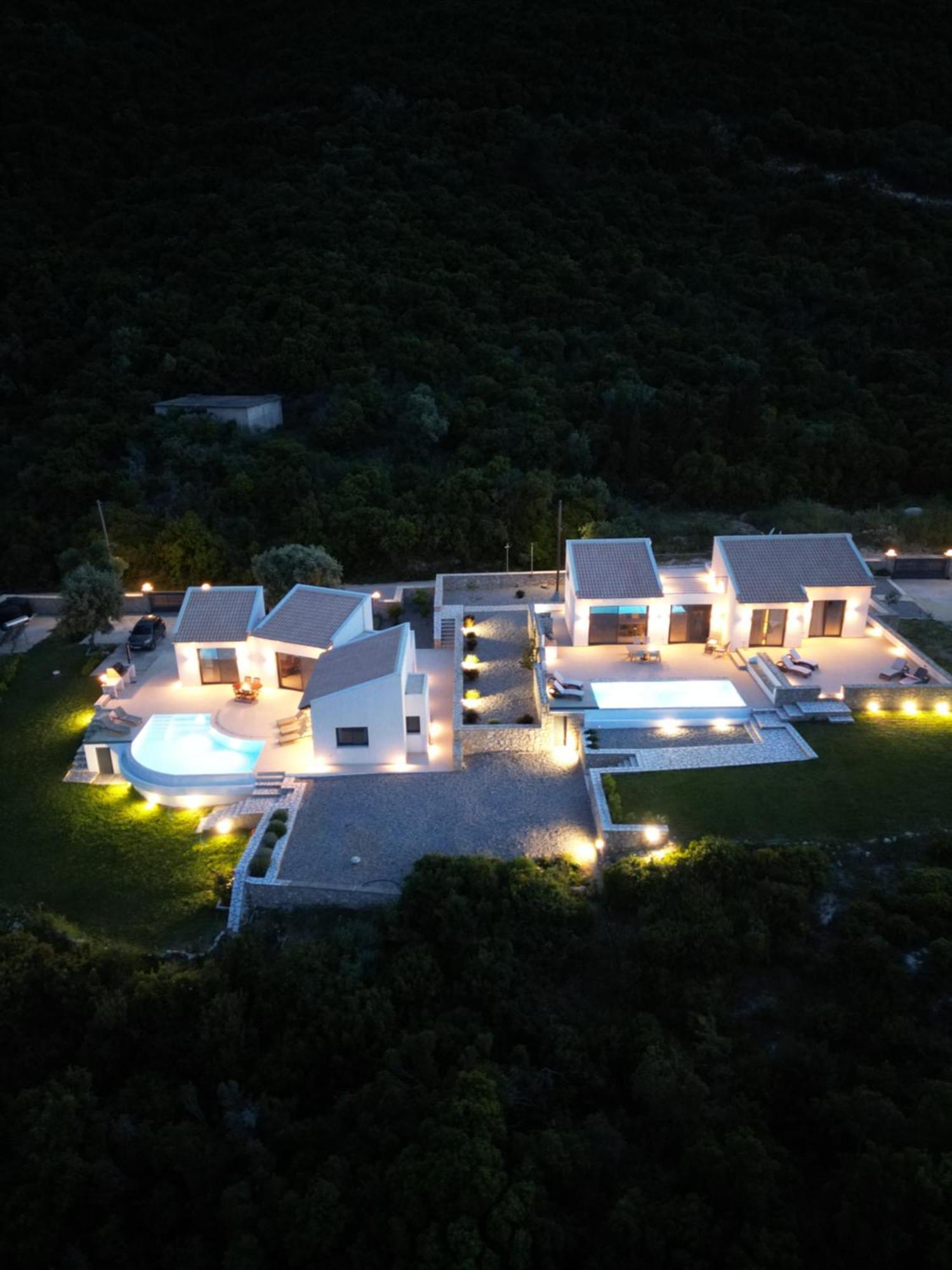 Tempestini Exclusive Villas نِكيانا المظهر الخارجي الصورة